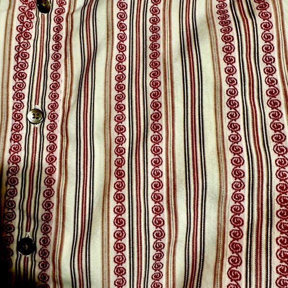 Men’s Button Down Shirt. Size L - Picture 4 of 4